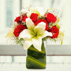 Roses n Lilies in Vase